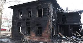 Демонтаж дома после пожара в Белогорске - Быстро и надежно от Сварной-Бгк от 2181 рублей