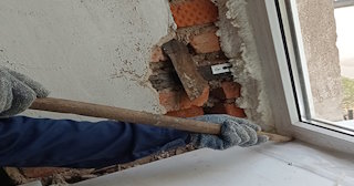 Демонтаж оконных откосов по выгодной цене от 520 руб. в Белогорске - Сварной-Бгк